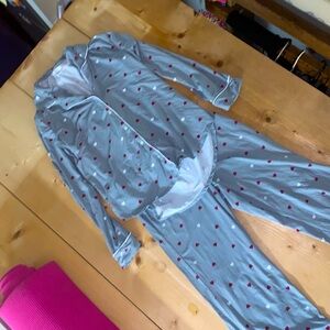 Two piece pajama set 🌟
